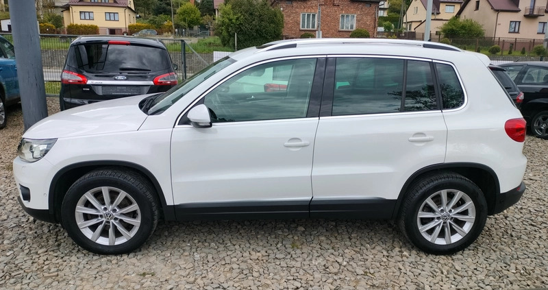 Volkswagen Tiguan cena 54900 przebieg: 130030, rok produkcji 2012 z Drohiczyn małe 92